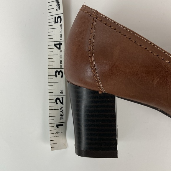 Naturalizer Brown Leather Heeled Loafer, Size 6.5 - Picture 13 of 16